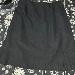 Black two pieces skirt and blazer